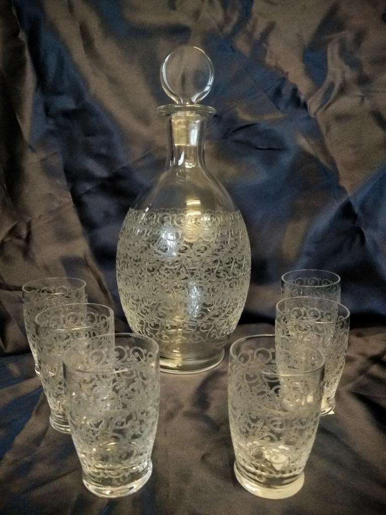 Antiquités: BACCART  modèle Rohen verres gravés carafe liqueur